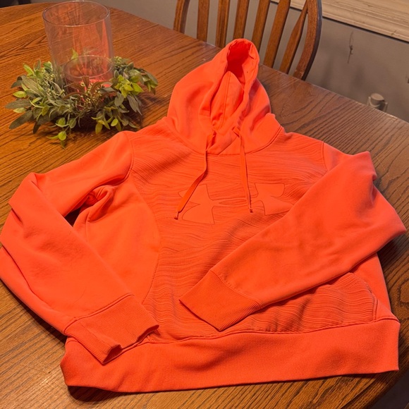 Under Armour Vibrant Orange Pullover - Picture 1 of 1